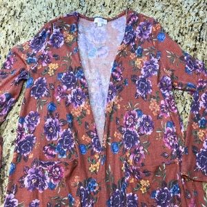 NWOT - Gorgeous LuLaRoe Sarah - size Large